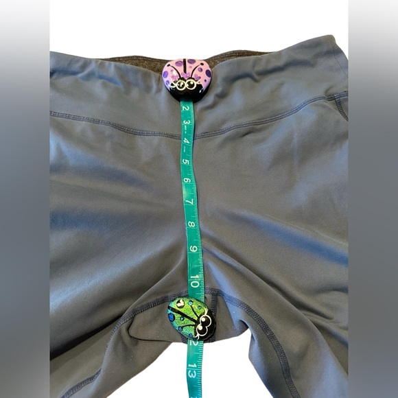 Avia Active Colorblock Performance Capri Leggings Large 12/14 Exercise Pants - Picture 11 of 16